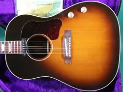 GIBSON J 160E VS