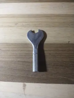 WRENCH NICKEL PLATED