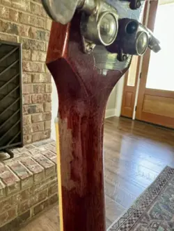 LIGHT AGED GIBSON