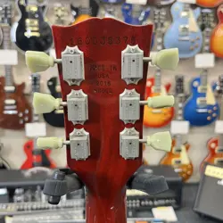 RED W/GIG
