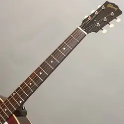 WINE RED ADJ