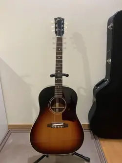 GIBSON GUITAR SAFE DELIVERY FROM JAPAN