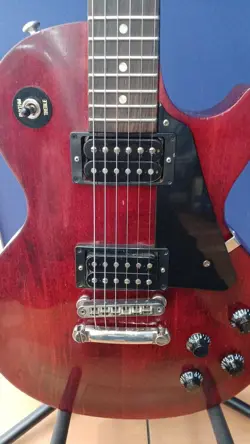 GIBSON GIBSON LES PAUL FADED T USED 2017 MAHOGANY BODY MAPLE NECK W/GIG CASE