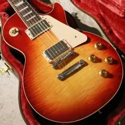 GIBSON TOP WITH AN OUTSTANDING ATMOSPHERE! LES PAUL STANDARD '50S ~HERITAGE CHER