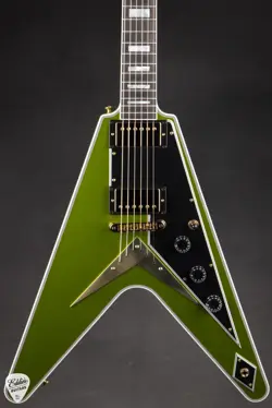 GREEN METALLIC