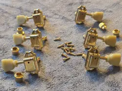 GIBSON DELUXE GOLD KLUSON REMOVED FROM A  GIBSON  2005  LES PAUL STANDARD