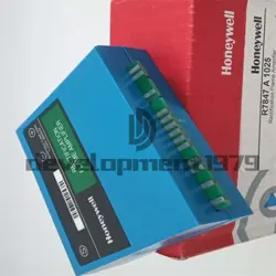 ONE NEW HONEYWELL R7847A1025 COMBUSTION CONTROLLER FLAME SIGNAL AMPLIFIER