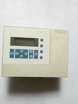 USED HONEYWELL XL50-MMI PROGRAMMABLE CONTROLLER