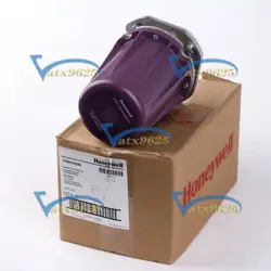 NEW ONE HONEYWELL C7061A 1046 UV FLAME DETECTOR C7061A1046