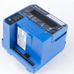 NEW ONE HONEYWELL RM7800L1012 BURNER CONTROL RM7800L 1012 RM7800 L 1012