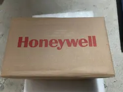1PC NEW HONEYWELL C7012E 1112 C7012E1112 FLAME DETECTOR EXPEDITED SHIPPING
