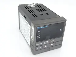 HONEYWELL DC300L-0-000-10-0000-0 PROCESS CONTROLLER