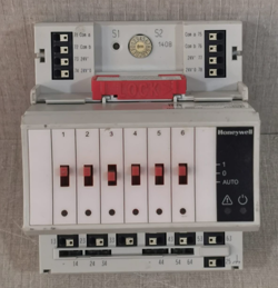 HONEYWELL XFR824A WITH XS821-25 BASE