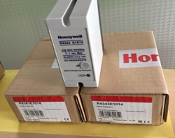 NEW HONEYWELL R4343E1014 FLAME CONTROLLER FREE SHIPPING/.
