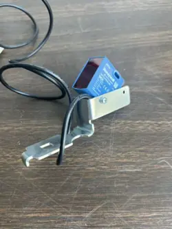 100MA. PHOTOELECTRIC REFLEX