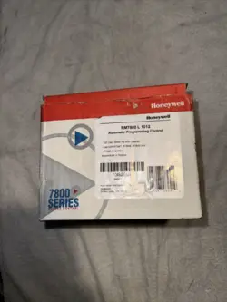 HONEYWELL RM7800L1012 CONTROL MODULE