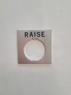 PUSH BUTTON SWITCH