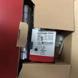 ONE NEW HONEYWELL CN7510A2001 CN7510A 2001 MODULATING VALVE EXPEDITED SHIPPING