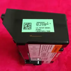 ONE NEW HONEYWELL CONTROLLER S8600M3001 S8600M 3001 S8600M-3001