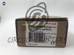 1PCS NEW IN BOX HONEYWELL CONTROL BOX BC1000A0220U/E FOR BURNER BC1000A 0220U