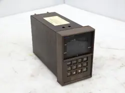 HONEYWELL DC5066-1-0B30-330-00000-000-E TEMPERATURE CONTROLLER