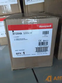 DHL NEW IN BOX HONEYWELL MOTOR M7284A1004  M7284A 1004 1 YEAR WARRANTY