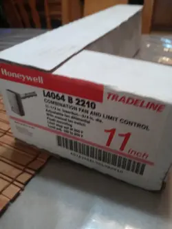 L4064B2210