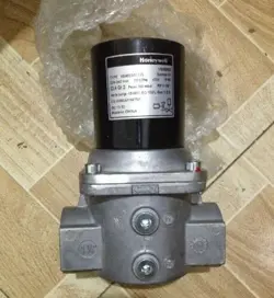 1PC BRAND NEW HONEYWELL SOLENOID GAS VALVE VE4032A1133 FREE SHIPPING#LJ