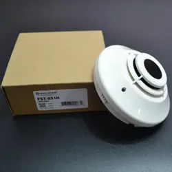 NEW HONEYWELL  FST-851H DETETOR NOTIFIER IN BOX FST851H