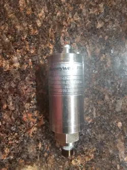 15-28VDC