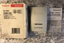 NEW HONEYWELL T822D
