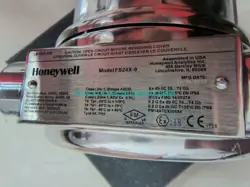 1PC NEW HONEYWELL FS24X-9 FLAME DETECTOR SHIPPING BY DHL/FEDEX