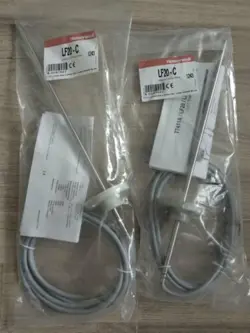 ONE BRAND NEW HONEYWELL LF20-C DUCT TEMPERATURE SENSOR