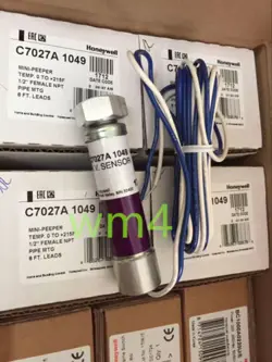 1PC NEW IN BOX ORIGINAL HONEYWELL C7027A1049 C7027A-1049 FLAME DETECTOR SENSOR