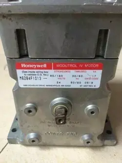 BOX HONEYWELL M6284F1013