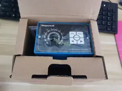 HONEYWELL TBC2800A1000 BURNER CONTROLLER IN BOX BRAND 1PCS NEW