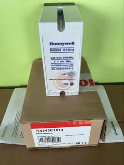 1PCS HONEYWELL R4343E1014 R4343 E1014 CONTROLLER NEW