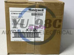 NEW IN BOX HONEYWELL C7061A1012 UV DETECTION FLAME DETECTOR //