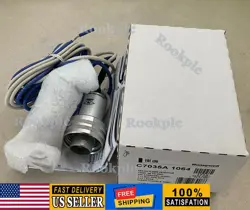 HONEYWELL C7035A 1064 FLAME DETECTOR 1PC NEW EXPEDITED SHIPPING C7035A1064