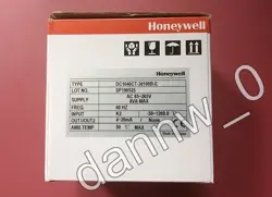 NEW IN BOX HONEYWELL DC1040CT-30100B-E TEMPERATURE CONTROLLER