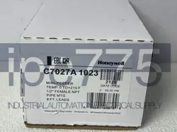 1PCS NEW HONEYWELL C7027A1023 CONTROL BOX COMBUSTION PROGRAM C7027A 1023  #L