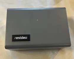 L8124C1003  RESIDEO TRIPLE AQUASTAT RELAY LINE VOLT BURNER CONTROL OPEN BOX