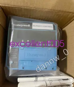 NEW IN BOX HONEYWELL RM7800L1012 AUTOMATIC PROGRAMMING CONTROLLER//