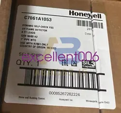 NEW IN BOX HONEYWELL C7061A1053 UV FLAME DETECTOR C7061A1053//
