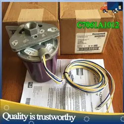 NEW FAST SHIPPING HONEYWELL C7061A1012 UV FLAME DETECTOR C7061A1012