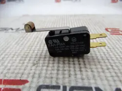 V3L-111-D8 SWITCH