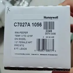 1PC HONEYWELL C7027A1056 C7027A 1056 FLAME DETECTOR NEW EXPEDITED SHIPPING