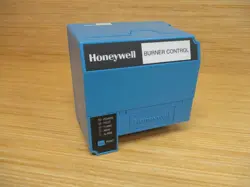 HONEYWELL RM7885A-1015 BURNER CONTROL RM7885A1015 NEW