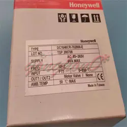 1PC NEW HONEYWELL DC1040CR-702000-E TEMPERATURE CONTROLLER