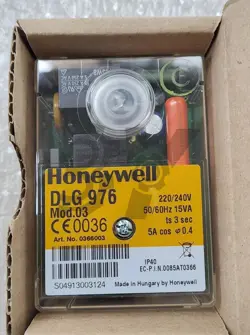 ONE NEW HONEYWELL CONTROLLER DLG 976 MOD.03 DLG976-MOD.03 DLG976MOD.03